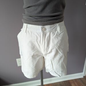Columbia Women's White Cargo Shorts